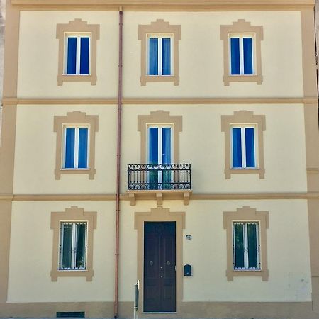 Angioy 18 Bed & Breakfast Sassari Ngoại thất bức ảnh
